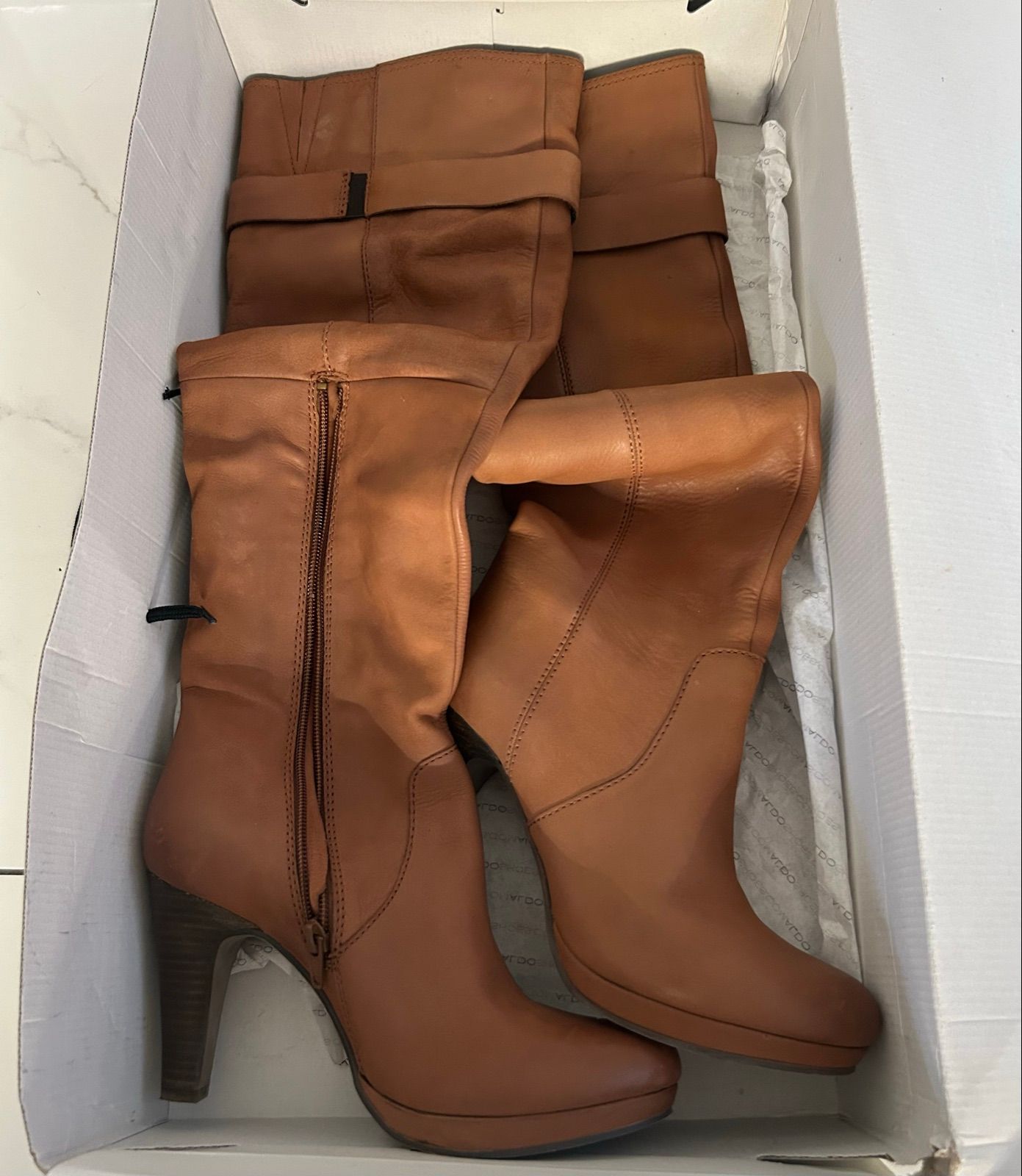 Yaga - marketplace for preloved fashion