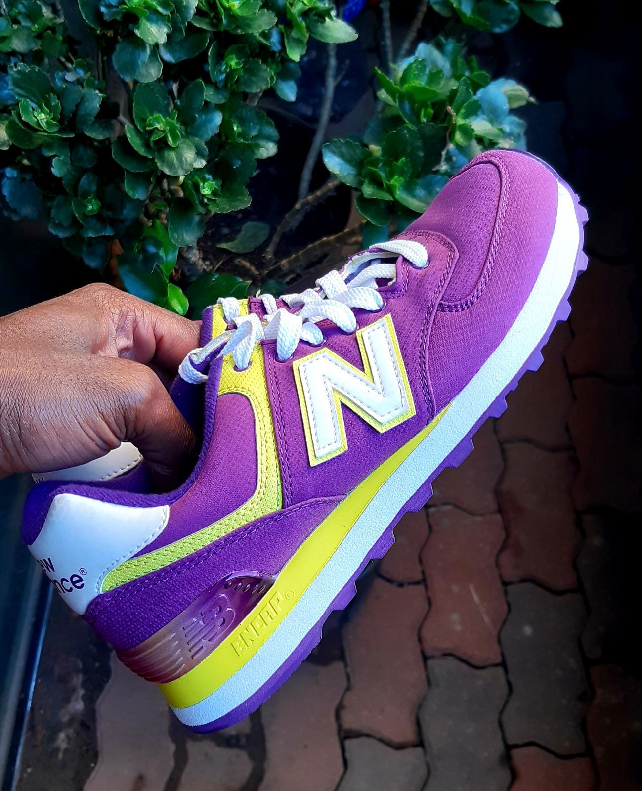 New balance 574 outlet purple yellow