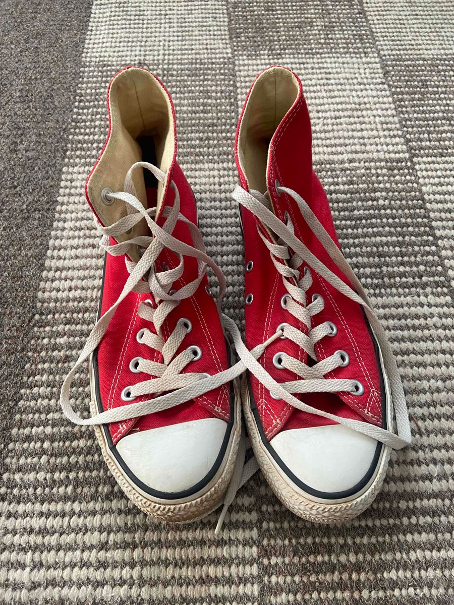Women Red Converse Chuck Taylor All Star snea Yaga SA