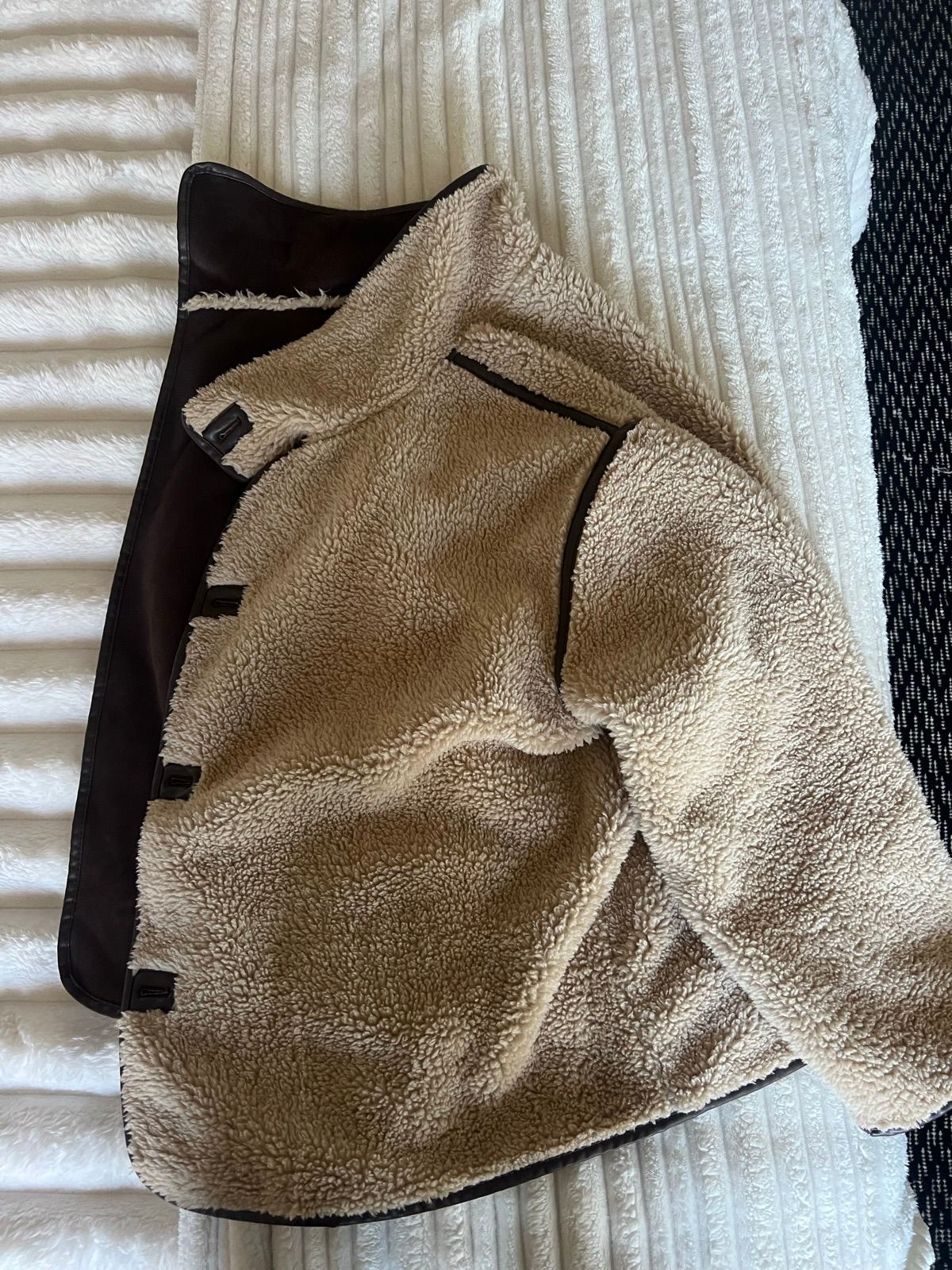 Yaga - marketplace for preloved fashion